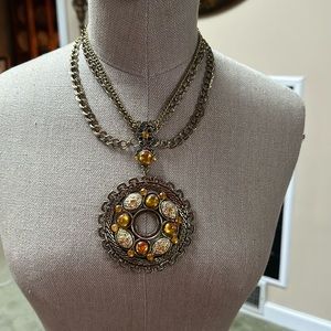 Statement necklace